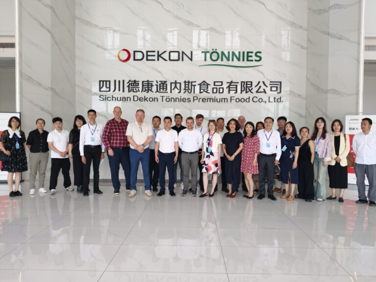 At the Dekon-Tönnies meat processing plant