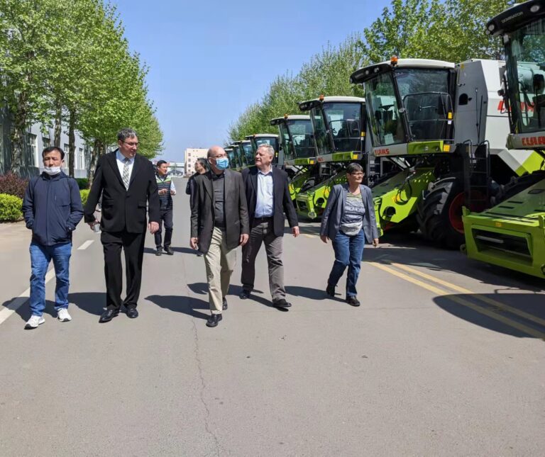 Tour around the factory premises of CLAAS, Gaomi city