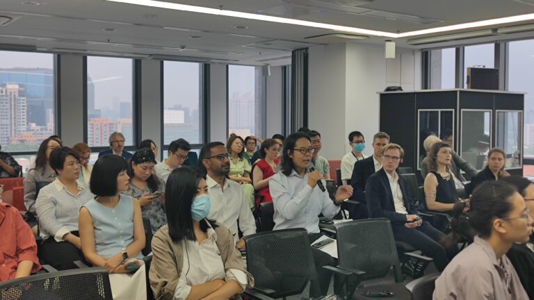 Discussion with the audience